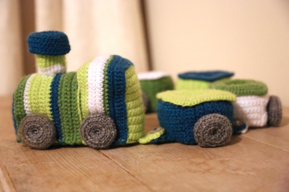 crochet train 3
